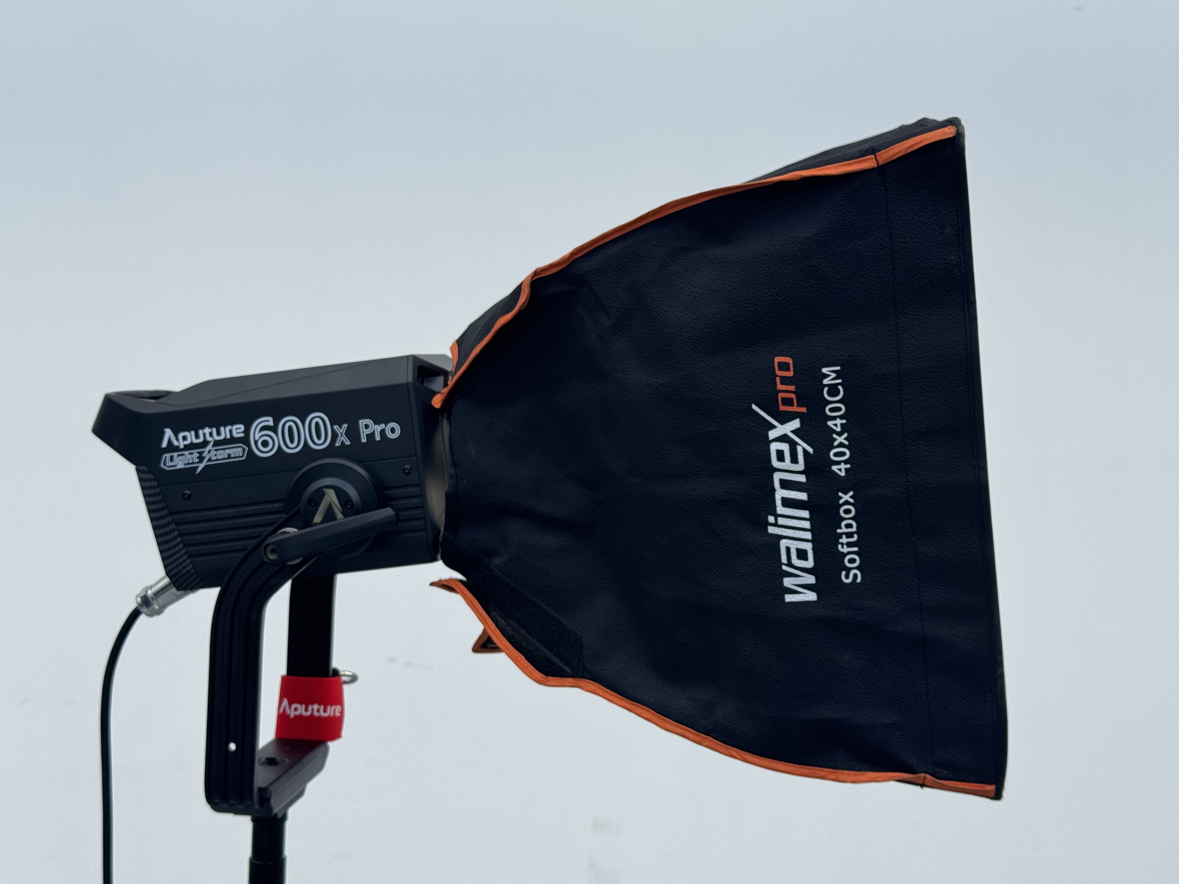 Walimex pro Softbox Orange Line 40x40 Bowens Mount
