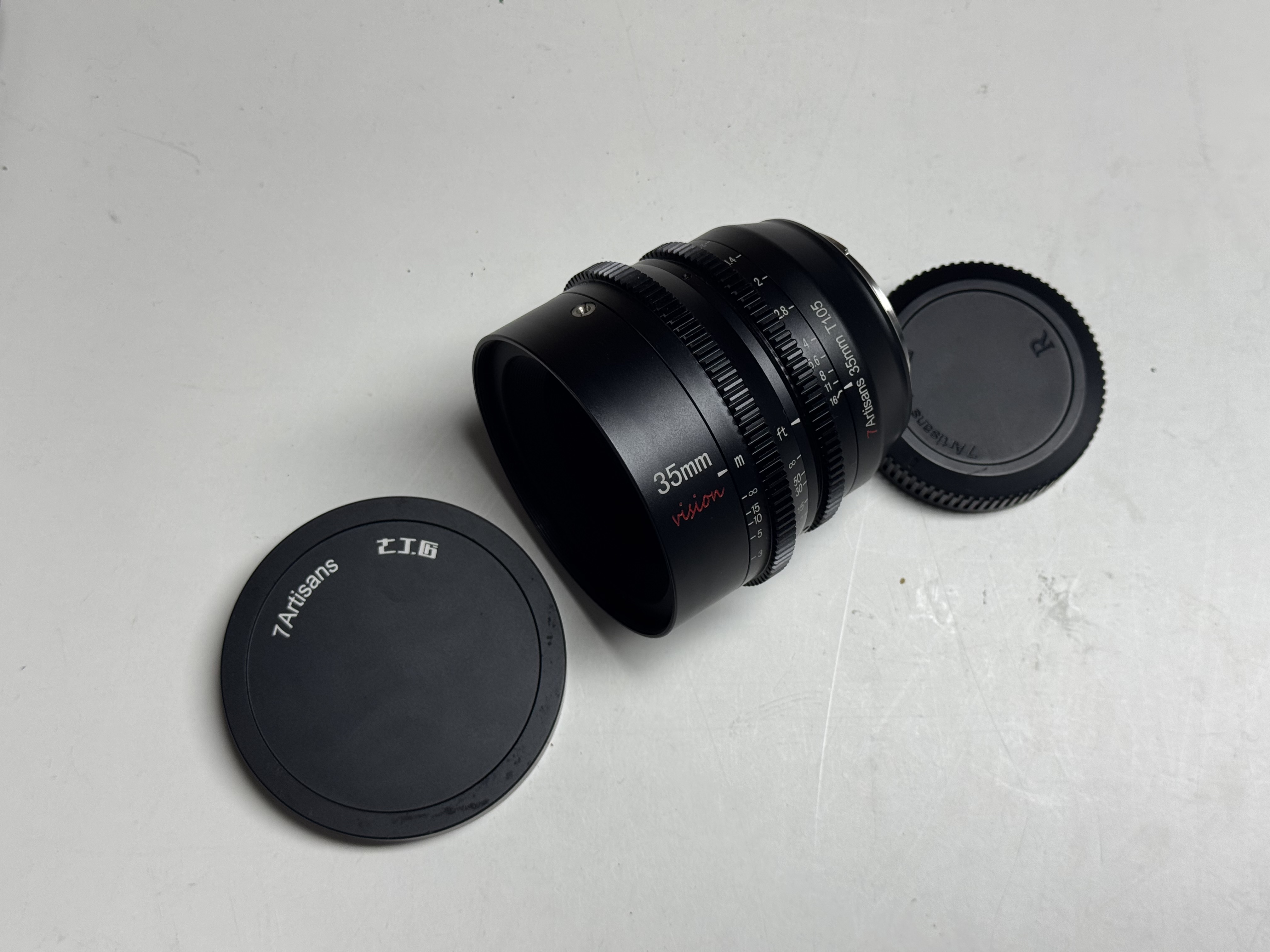 7Artisans Vision 35mm T1.05 Canon RF-S